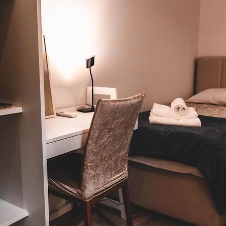 Auto Kamp Titograd Hotel Podgorica Ngoại thất bức ảnh