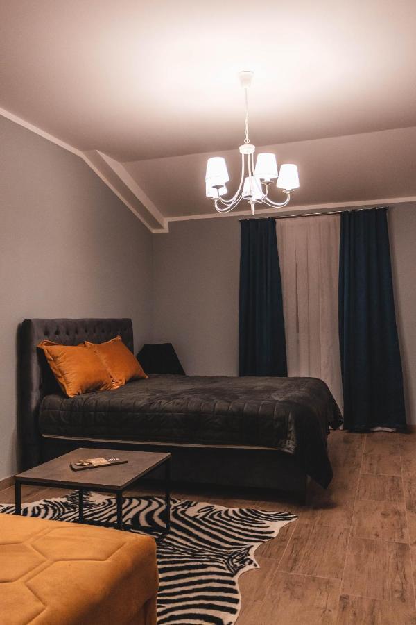 Auto Kamp Titograd Hotel Podgorica Ngoại thất bức ảnh